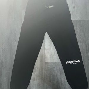 Essentials Kids Sweat pants